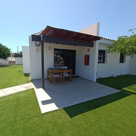 Bungalow Colorado With Garden #4 San Bartolomé Exteriér fotografie